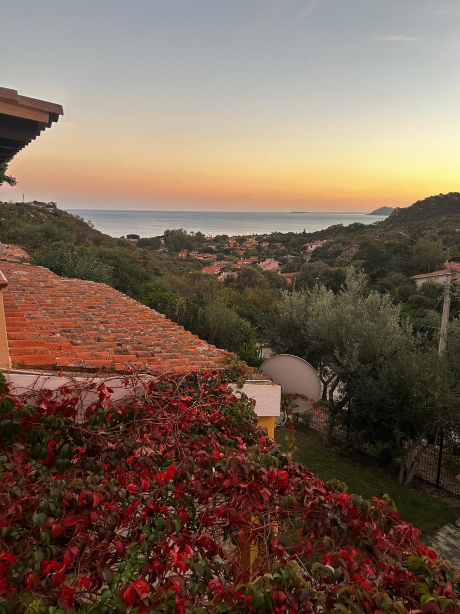 Villa Sole Vista Mare Super Panoramica คอสตาเรย์ ภายนอก รูปภาพ
